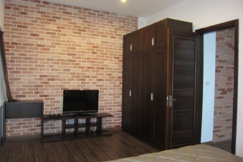 1 bedroom Apartment in Tay Ho, Ha Noi, No. 8075 9