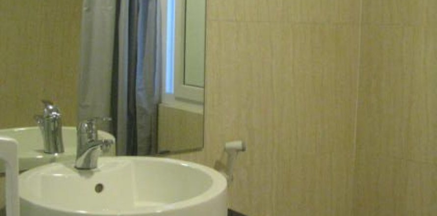 1 bedroom Apartment in Tay Ho, Ha Noi,  No. 8077