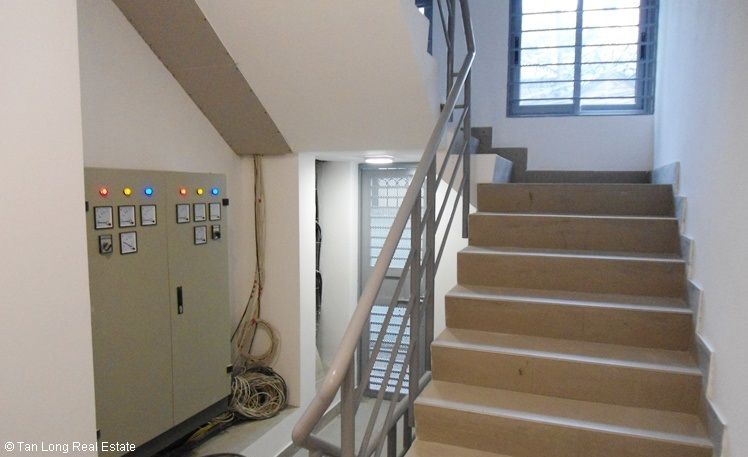 Office in Dong Da, Ha Noi, Vietnam No. 6868