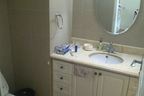 2 bedrooms Apartment in Nam Tu Liem, Ha Noi, No. 6872 4