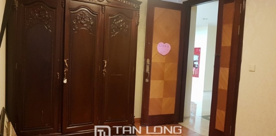 4 bedrooms Apartment in Tay Ho, Ha Noi, No. 3198