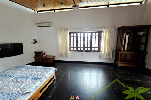 Вилла с 4 спальнями в Нячанг, № 10628 10