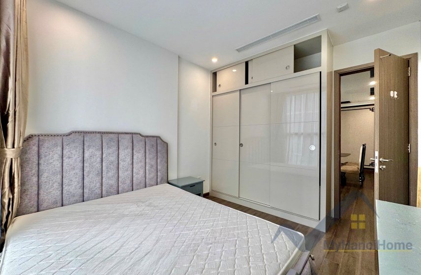 3 bedrooms Apartment in Long Bien, Ha Noi, Vietnam No. 29526