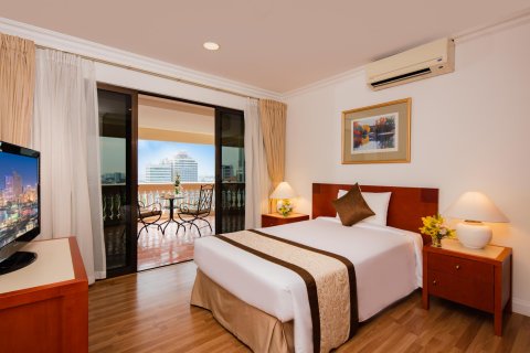 3 bedrooms Apartment in District 1, Ho Chi Minh,  No. 18520 10