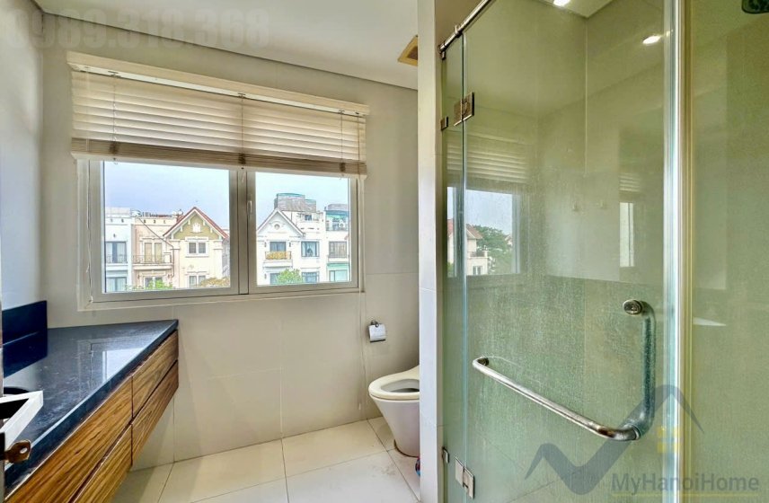 4 bedrooms Villa in Long Bien, Ha Noi, Vietnam No. 26347