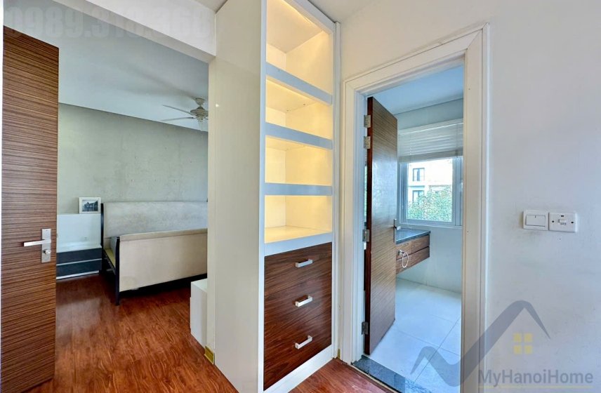 4 bedrooms Villa in Long Bien, Ha Noi, Vietnam No. 26347