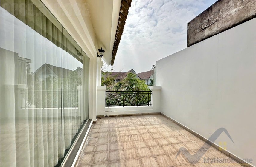 4 bedrooms Villa in Long Bien, Ha Noi, Vietnam No. 26347