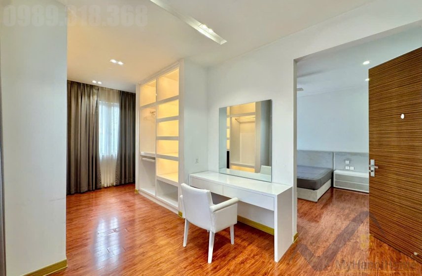 4 bedrooms Villa in Long Bien, Ha Noi, Vietnam No. 26347