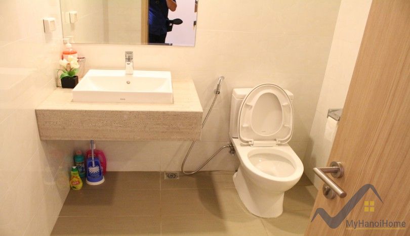 3 bedrooms Apartment in Long Bien, Ha Noi, Vietnam No. 19852