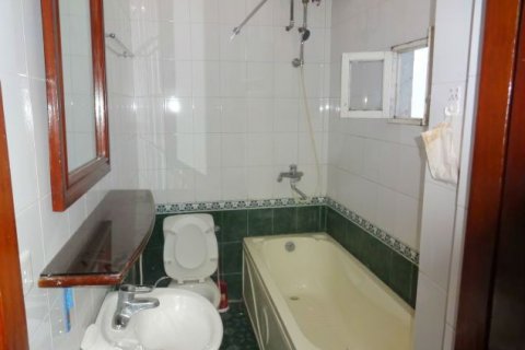 Дом с 5 спальнями в Тэйхо, Ханой ,  № 5831 19