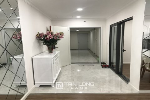 3 bedrooms Apartment in Tay Ho, Ha Noi, No. 2389 4