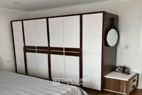 3 bedrooms Apartment in Tay Ho, Ha Noi, No. 2389 8