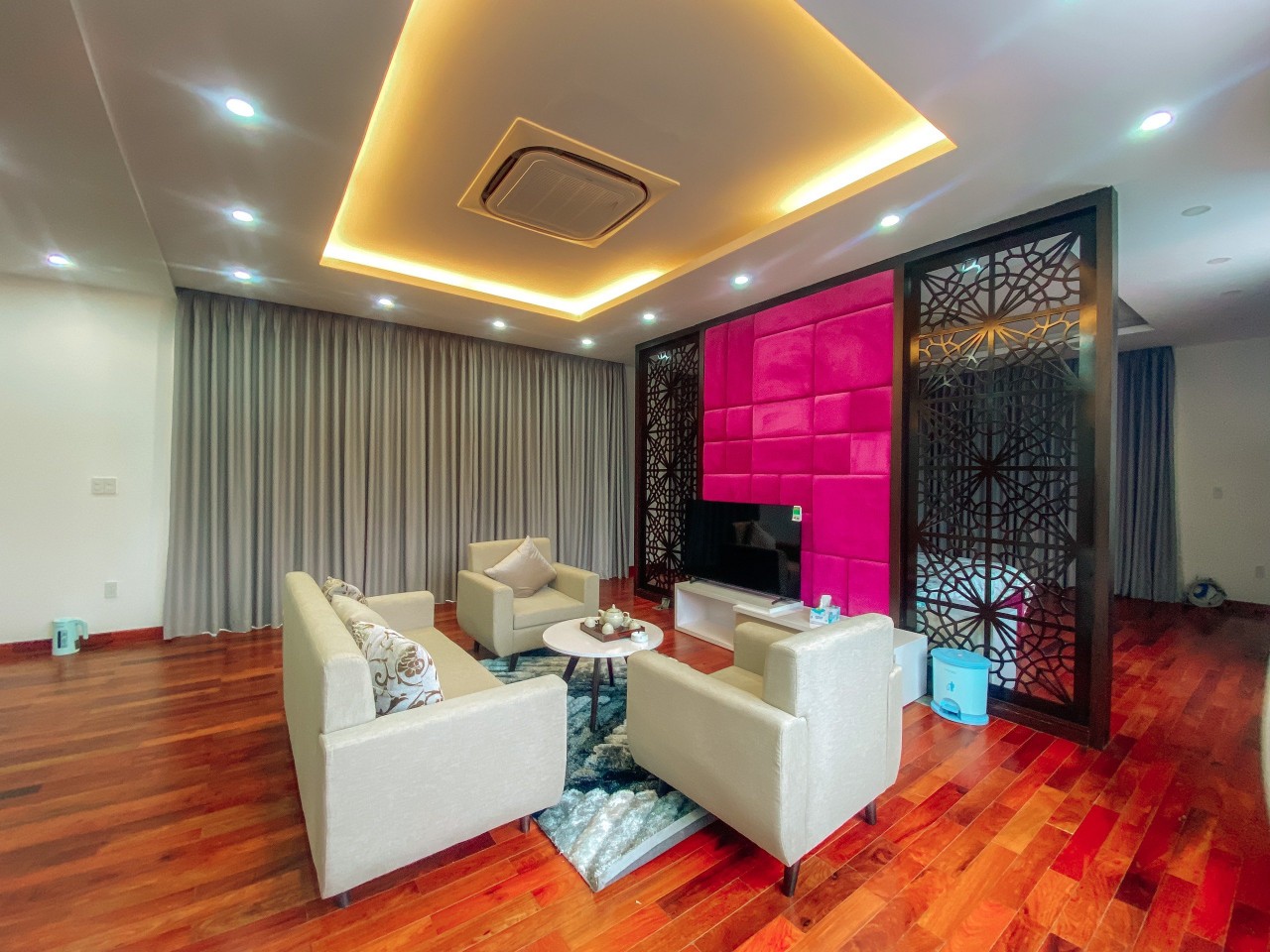 6 bedrooms Villa in Nha Trang, Vietnam No. 16035
