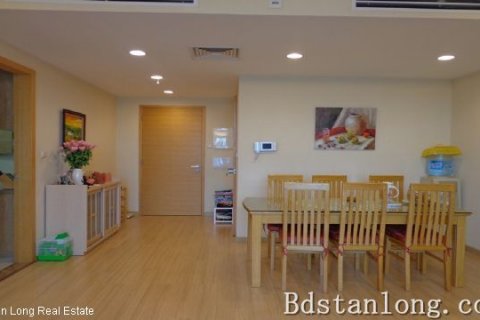 3 bedrooms Apartment in Dong Da, Ha Noi,  No. 8206 3