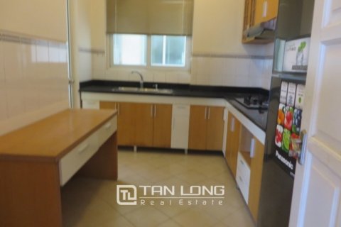 4 bedrooms Apartment in Tay Ho, Ha Noi, No. 5063 5