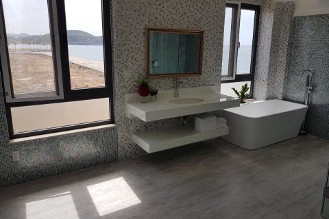 2 bedrooms Villa in Nha Trang, No. 16132 11
