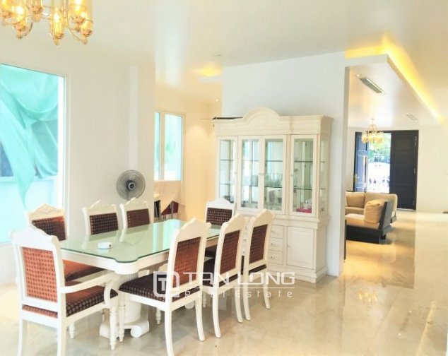 4 bedrooms Villa in Long Bien, Ha Noi, Vietnam No. 5005