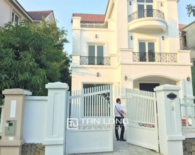 4 bedrooms Villa in Long Bien, Ha Noi, Vietnam No. 5005