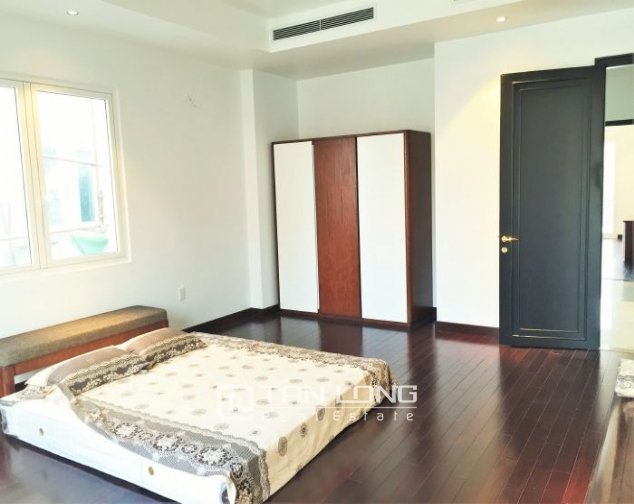 4 bedrooms Villa in Long Bien, Ha Noi, Vietnam No. 5005