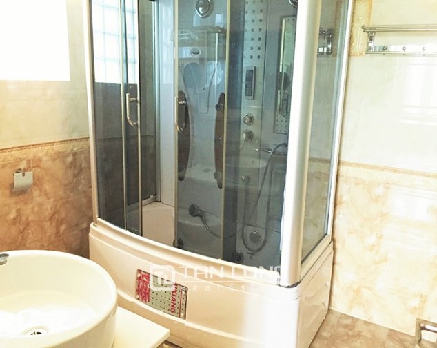 4 bedrooms Villa in Long Bien, Ha Noi, Vietnam No. 5004