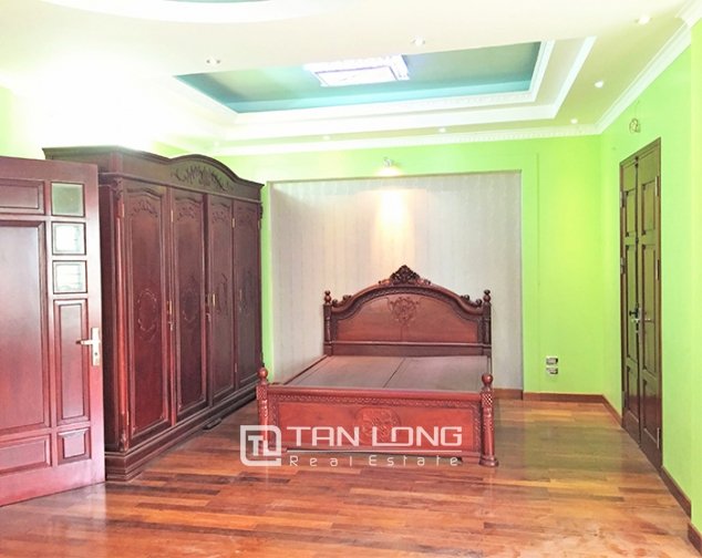 4 bedrooms Villa in Long Bien, Ha Noi, Vietnam No. 5004