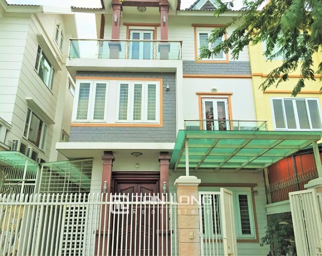 4 bedrooms Villa in Long Bien, Ha Noi, Vietnam No. 5004
