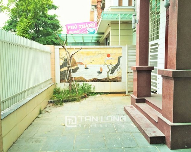4 bedrooms Villa in Long Bien, Ha Noi, Vietnam No. 5004