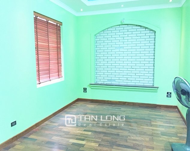 4 bedrooms Villa in Long Bien, Ha Noi, Vietnam No. 5004
