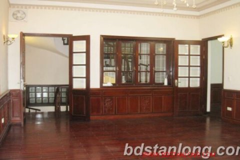 Вилла с 4 спальнями в Тэйхо, Ханой , № 8082 13