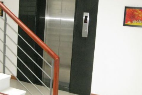 Квартира с 2 спальнями в Тэйхо, Ханой , № 8080