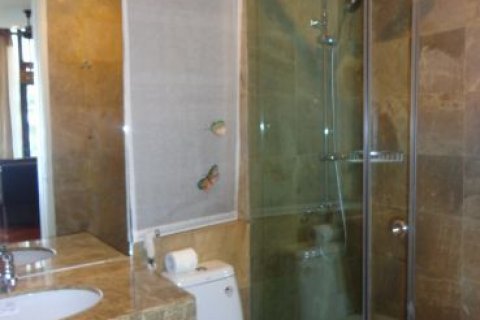 Квартира с 2 спальнями в Тэйхо, Ханой ,  № 8079 13