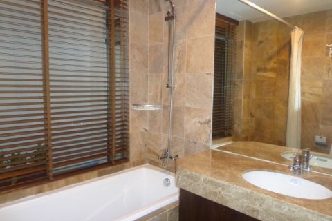 Квартира с 2 спальнями в Тэйхо, Ханой ,  № 8079 15