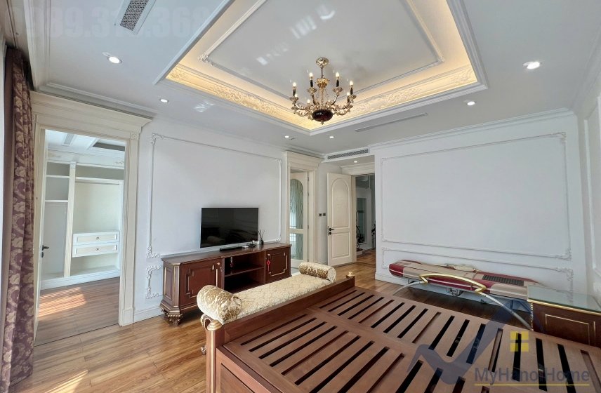 5 bedrooms Villa in Long Bien, Ha Noi, Vietnam No. 26483