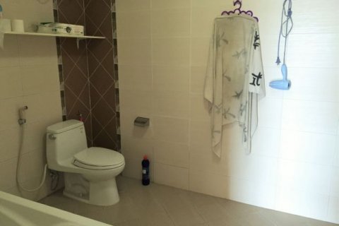 Квартира с 3 спальнями в Тэйхо, Ханой ,  № 5218 8