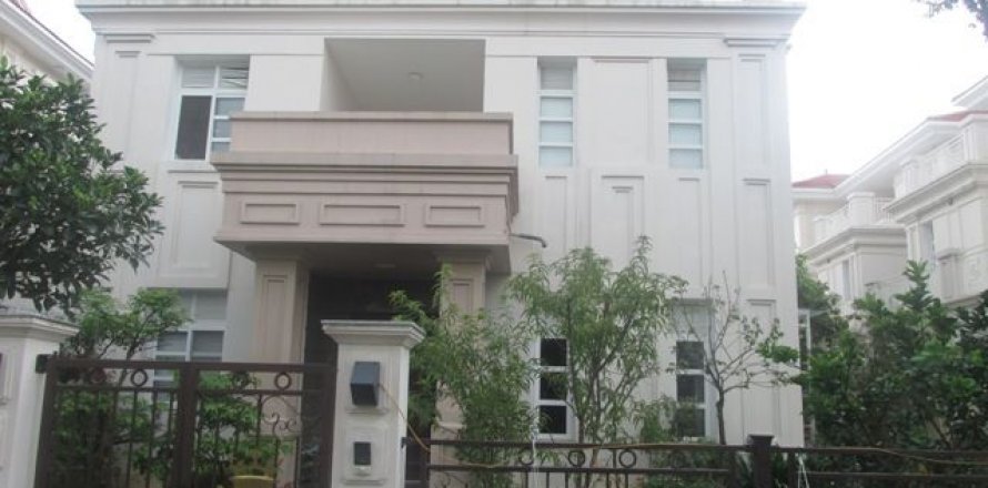 Вилла с 5 спальнями в Хоайдык, Ханой ,  № 5348