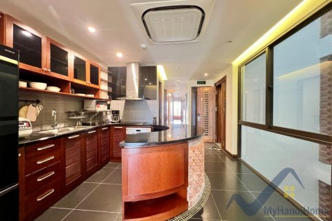 4 bedrooms Apartment in Tay Ho, Ha Noi,  No. 26628 8