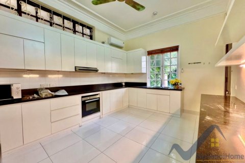 5 bedrooms Villa in Tay Ho, Ha Noi, No. 18995 2