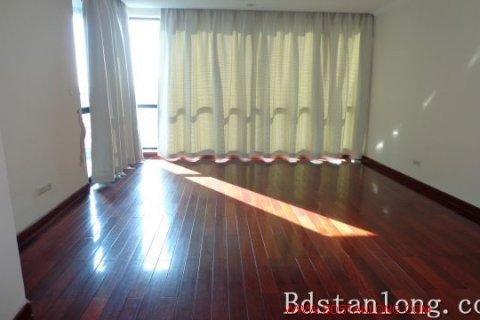 2 bedrooms Apartment in Hai Ba Trung, Ha Noi, No. 8373 8