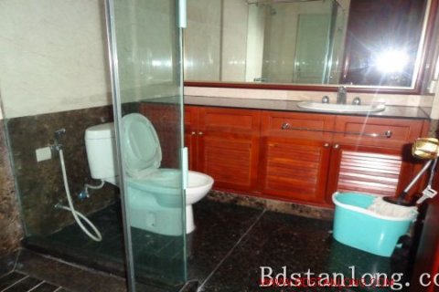 2 bedrooms Apartment in Hai Ba Trung, Ha Noi, No. 8373 9