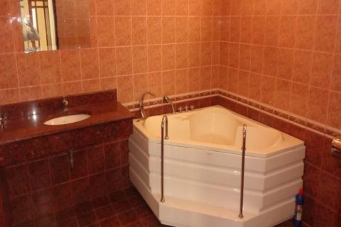 4 bedrooms Villa in Tay Ho, Ha Noi, No. 9530 28