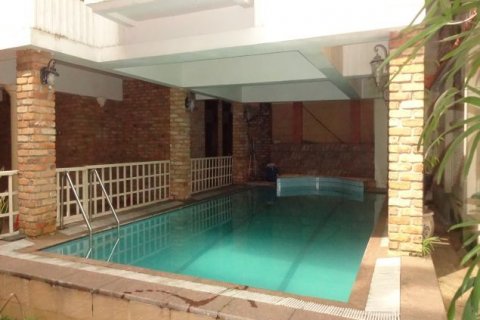 4 bedrooms Villa in Tay Ho, Ha Noi, No. 9530 3