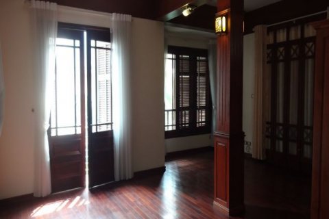 4 bedrooms Villa in Tay Ho, Ha Noi, No. 9530 20