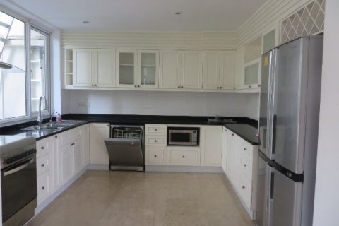 4 bedrooms Villa in Tay Ho, Ha Noi, No. 9529 17