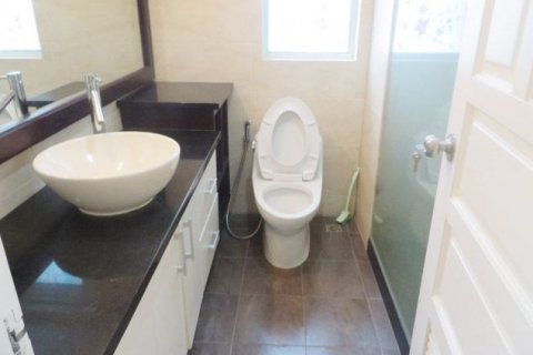Квартира с 3 спальнями в Тэйхо, Ханой , № 7003 12