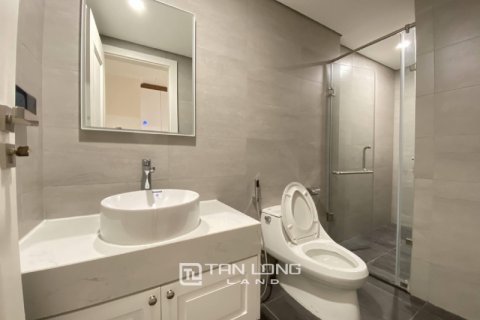 93.6m2 Apartment in Tay Ho, Ha Noi, No. 2439 14