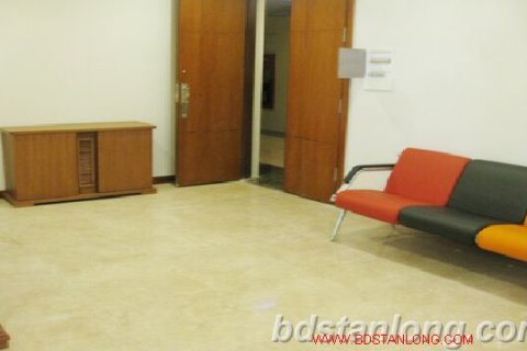 Квартира с 3 спальнями в Тэйхо, Ханой , № 4269