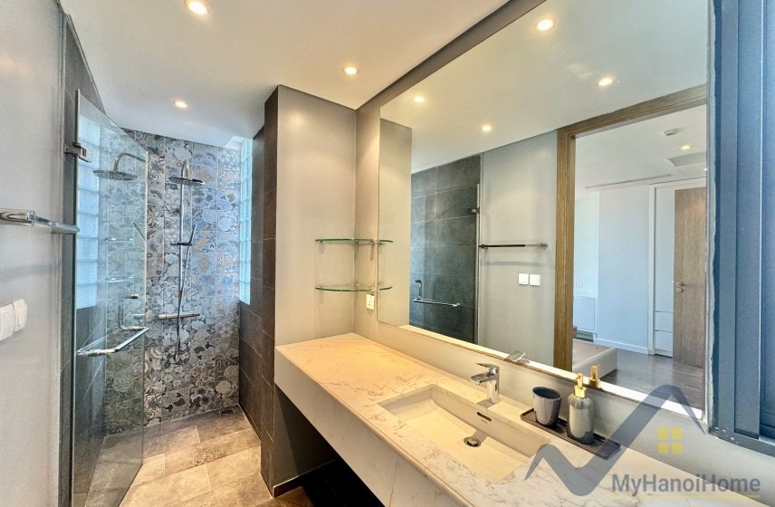 3 bedrooms Apartment in Tay Ho, Ha Noi, Vietnam No. 26456