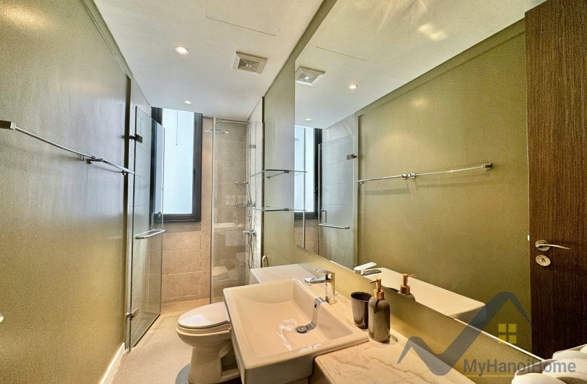 3 bedrooms Apartment in Tay Ho, Ha Noi, Vietnam No. 26456