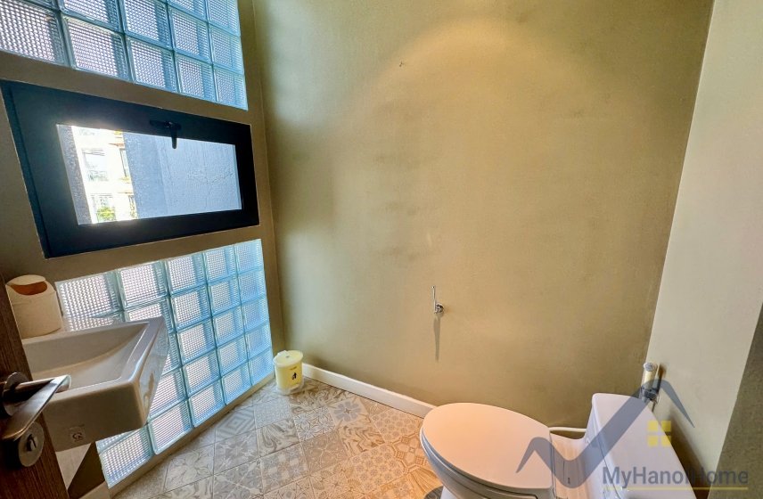 3 bedrooms Apartment in Tay Ho, Ha Noi, Vietnam No. 26456