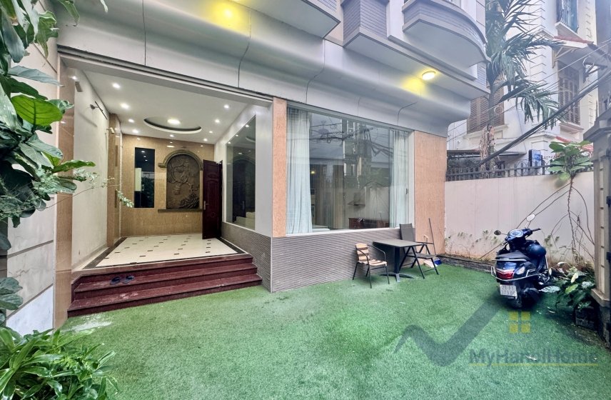 5 bedrooms Villa in Tay Ho, Ha Noi, Vietnam No. 28830
